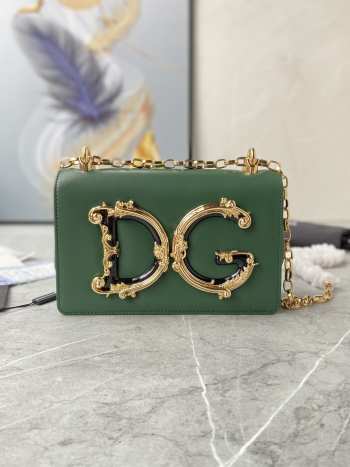 D&G Girls Green bag in plain calfskin 21x14.5x3cm