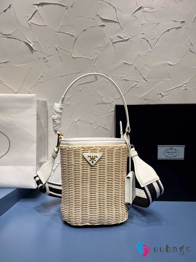 Prada Wicker and canvas bucket bag white 18x19x11cm - 1