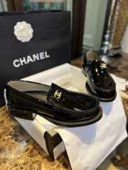 Chanel Glossy 22b Black shoe  - 2