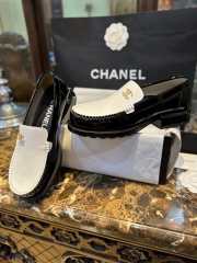 Chanel Glossy 22b White shoes - 3