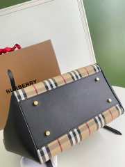 Burberry Vintage Black & Beige Nova 28x26cm - 4