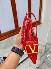 Valentino Slingback Pump In Transparent Polymer  - 2