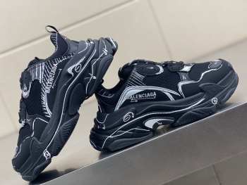 Balenciaga Triple S Black Sneaker