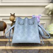 Louis Vuitton Bella Bucket Light blue Bag 19x22x14cm - 2