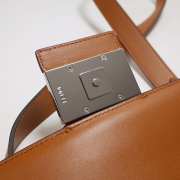 Fendi Flat Baguette Brown Leather 22.5x4x16cm - 3