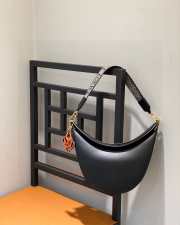 Loewe Hobo Black 29x27x8cm - 1