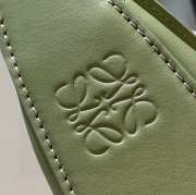 Loewe Hobo Green 29x27x8cm - 3