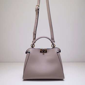 Fendi Peekaboo Essential Bag Leather Large 27x13x22cm