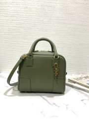 Loewe Amazona square bag in nappa calfskin green - 6