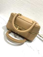 Loewe Amazona square bag in nappa calfskin brown - 2