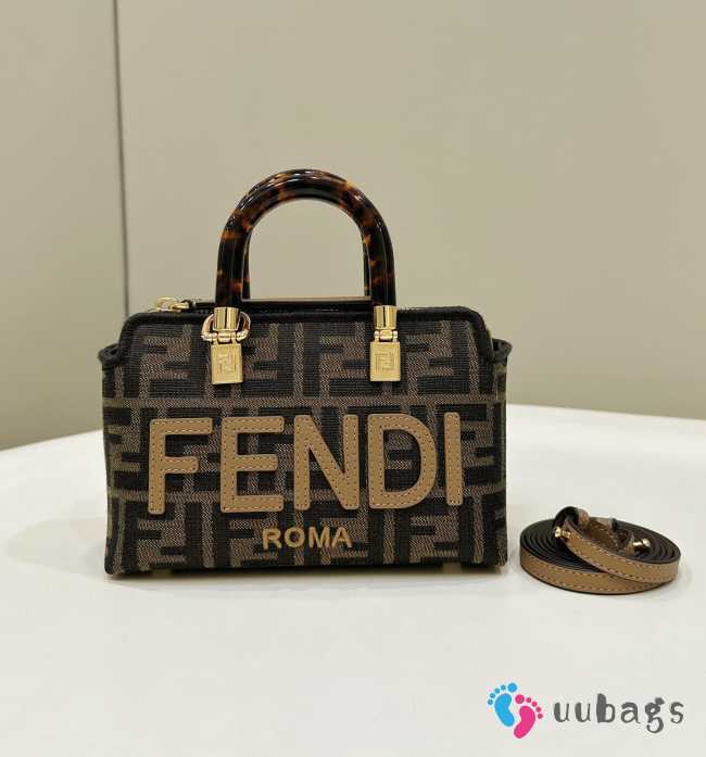 Fendi By The Way Boston 18x8x12cm - 1