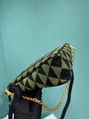 Prada Triangle green 27x14x6.5cm - 5