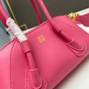 Givenchy Mini Antigona Stretch bag in pink 25x12x8cm - 3