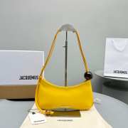 Jacquemus Le Bisou yellow handbag 27x10.5cm - 1