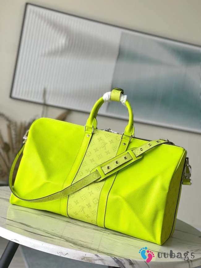 Louis Vuitton Keepall Bandouliere Neon 50x29x23cm - 1