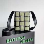 Bottega Veneta Canvas and sheepskin cross-body bag green - 1