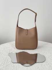 YSL Le 5 À 7 Soft Hobo 713938 in brown 23x22x8.5cm - 4