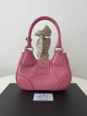 Prada Moon padded nappa-leather bag in pink 16x7.5x22cm - 4