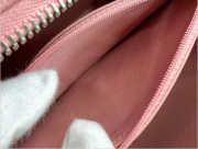 Chanel Medium Vanity Case in Pink Caviar (Pink & White Trim) 21x16x9cm - 6