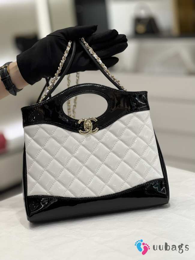 Chanel 31 bag in White 22x23x5.5cm - 1