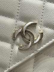 Chanel small Woc 23s in white 19x3x12cm - 3