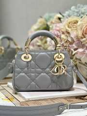 Dior Lady Small bag with gold hardware in gray 19x13x8cm - 1