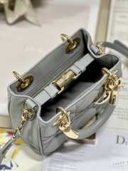 Dior Lady Small bag with gold hardware in gray 19x13x8cm - 2