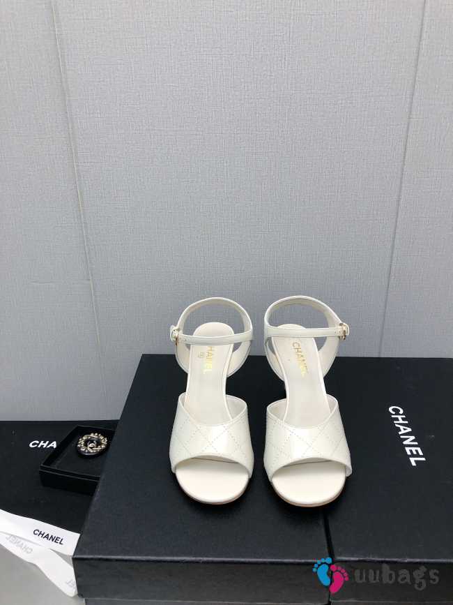 Chanel Sandal 9cm in white  - 1