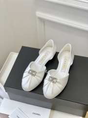 Chanel doll flat shoes in white - 6