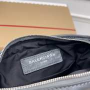 Balenciaga Bumbag 59123171 in gray 31x16x5cm - 4