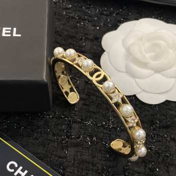 Chanel bracelet H1332