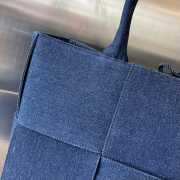 Bottega Veneta Denim Tote Bag In Blue 36x25x14cm - 2