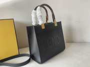 Fendi Small Roma tote bag in black 25.5x22.5x12cm - 3