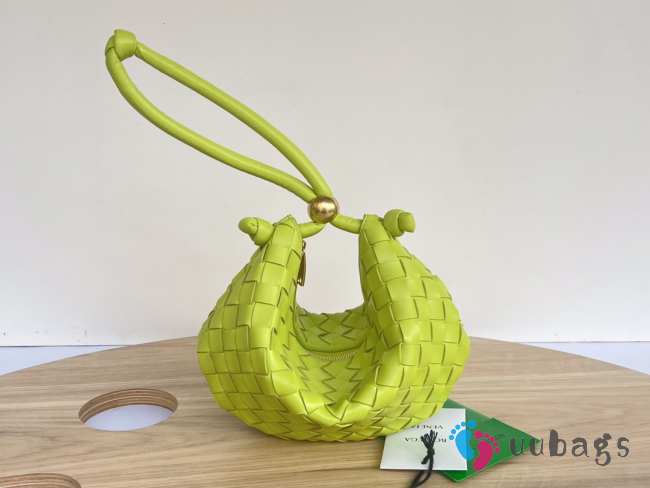 Bottega Veneta Turn Pouch in Yellow Green 29x3x19cm - 1