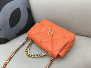 Chanel 19 Maxi Flap Bag in Orange 30cm - 3