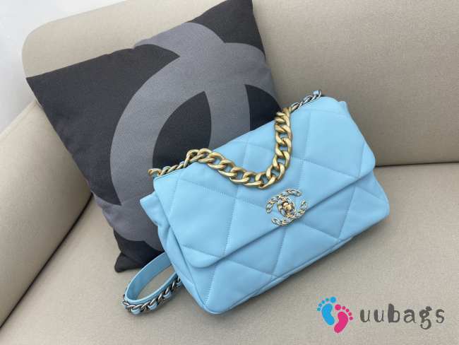 Chanel 19 Maxi Flap Bag in Light Blue 30cm - 1