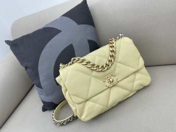 Chanel 19 Maxi Flap Bag in Yellow 30cm