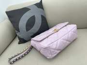 Chanel 19 Maxi Flap Bag In Light Purple 36cm - 2