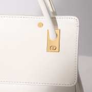 Dior Parisienne in white 30x21x8.5cm - 4