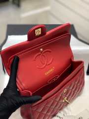 Chanel Flap bag with gold hardware in red 23cm - 4