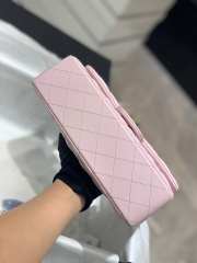 Chanel Flap bag with gold hardware in pink 23cm - 4