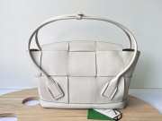  Bottega Veneta White Arco Bag In Calf 32x28x12cm - 5