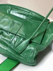 Bottega Veneta green Arco Bag 56x15x34cm - 4