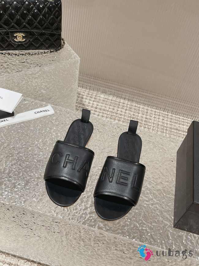 Chanel 23 slippers in black 1cm - 1