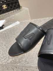 Chanel 23 slippers in black 1cm - 3