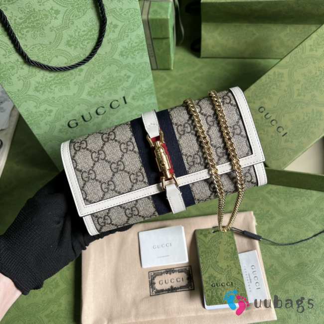 Gucci Jackie 1961 Chain Wallet In White 19x10x3.5cm - 1