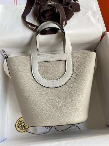 Hermes Pig Nose Vegetable Basket bag in pearl gray 18cm