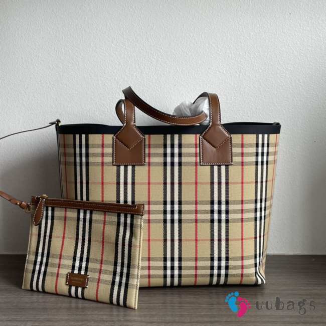 Burberry London Medium Check Cotton Tote 'Briar Wood' 51.3x18.5x29cm - 1