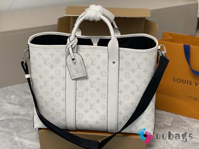 Louis Vuitton Weekend Tote NM Handbag In White 43x34x17.5cm - 1