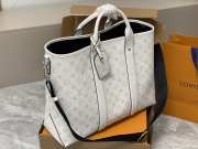 Louis Vuitton Weekend Tote NM Handbag In White 43x34x17.5cm - 6